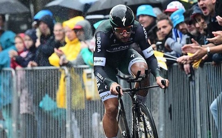 Do žltého dresu po upršanej prvej etape Thomas. Peter Sagan 17.